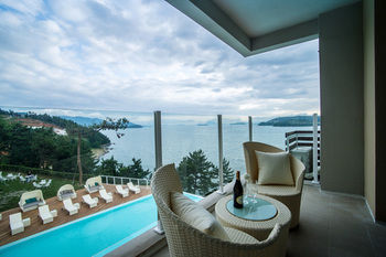 La Terrace Resort 4*