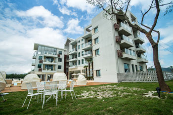 La Terrace Resort 4*