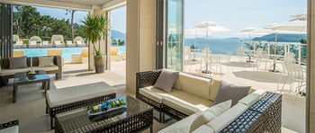 La Terrace Resort 4*