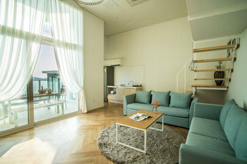 La Terrace Resort 4*