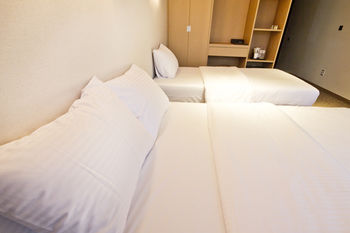 Sunrise Hotel Sungsan 3*