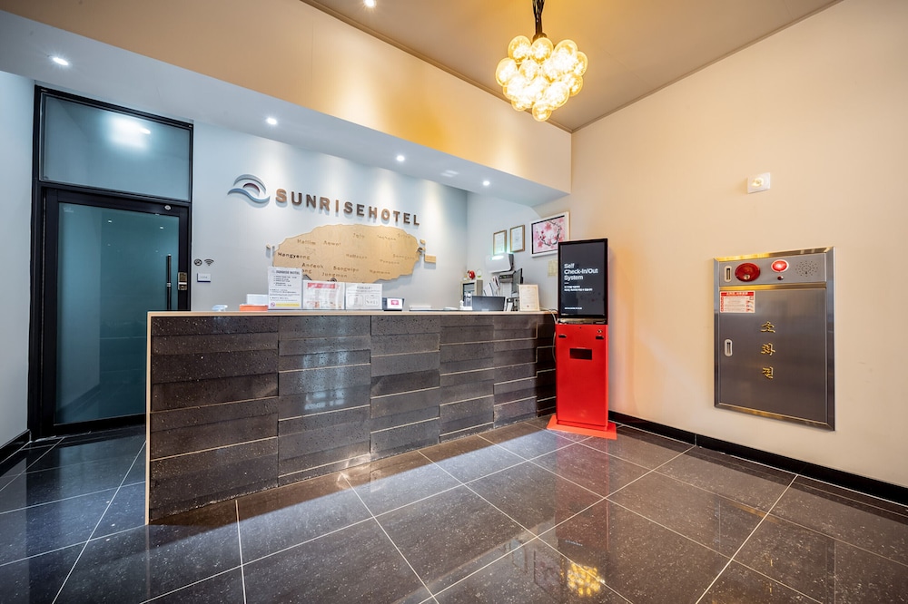 Sunrise Hotel Sungsan 3*