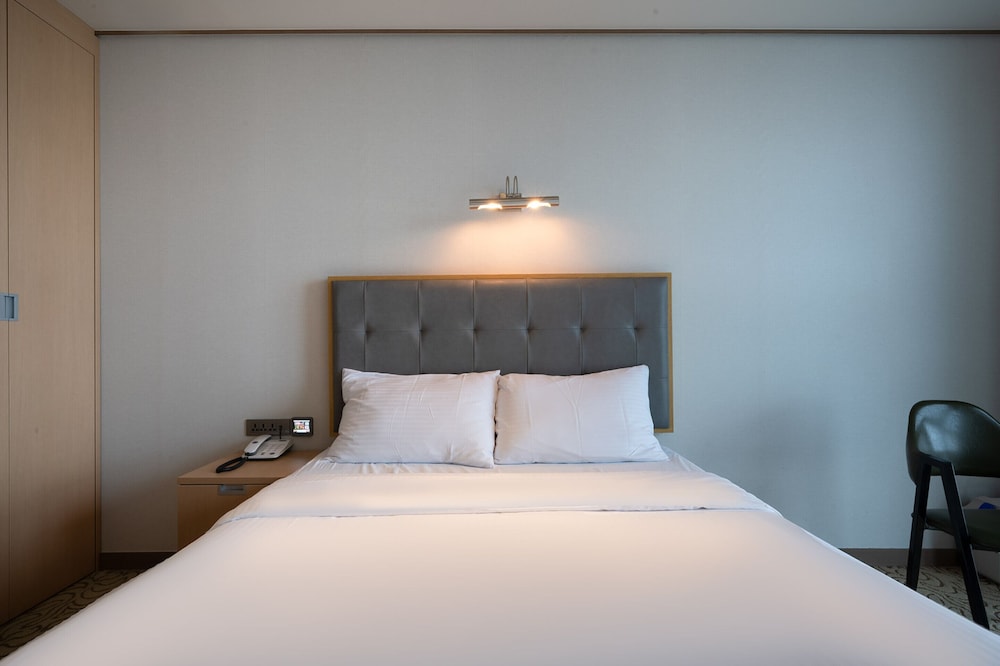 Sunrise Hotel Sungsan 3*