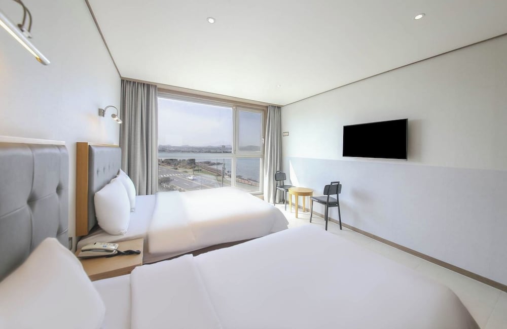 Sunrise Hotel Sungsan 3*
