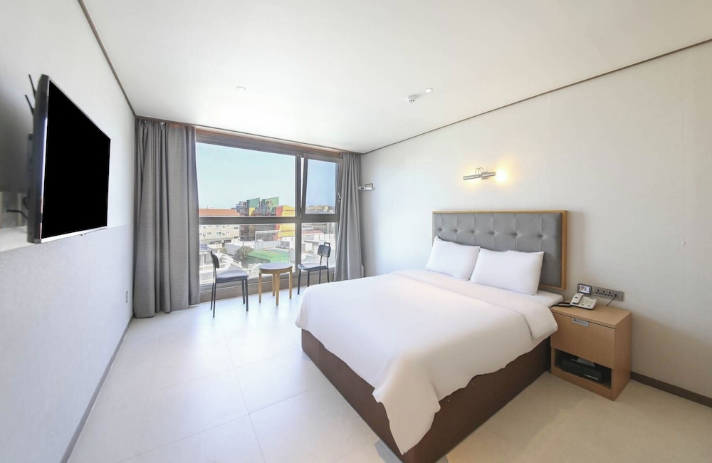 Sunrise Hotel Sungsan 3*