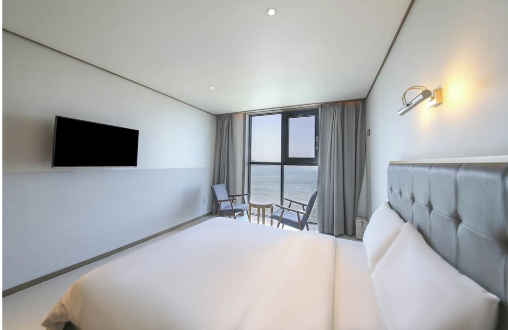 Sunrise Hotel Sungsan 3*