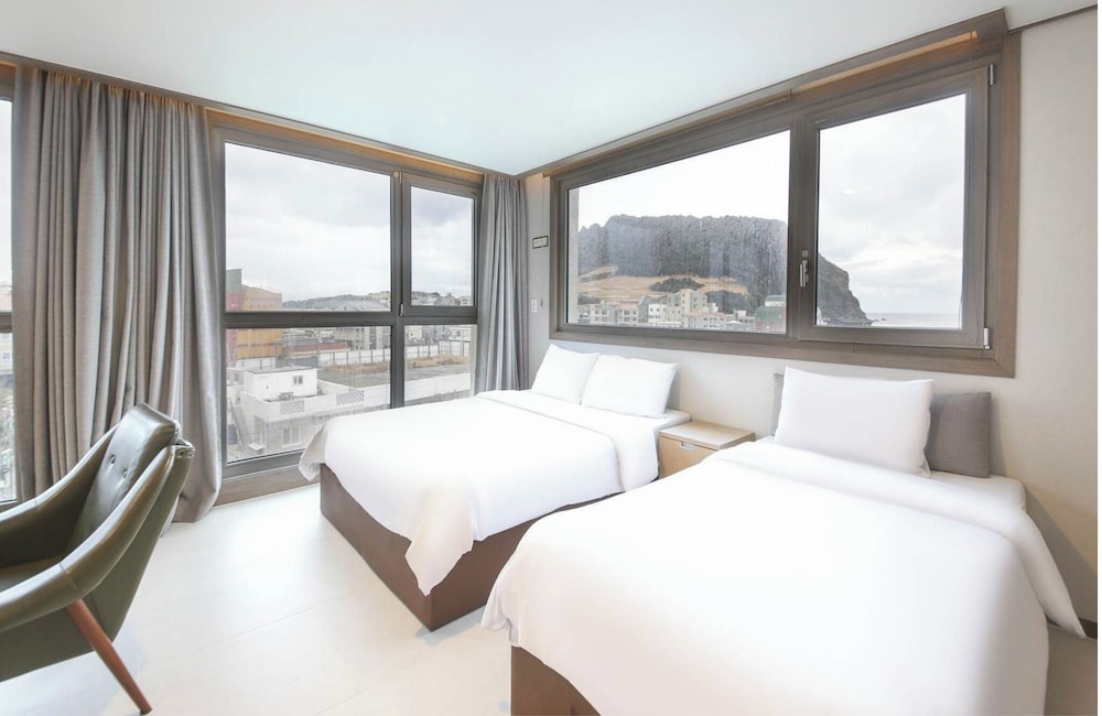 Sunrise Hotel Sungsan 3*