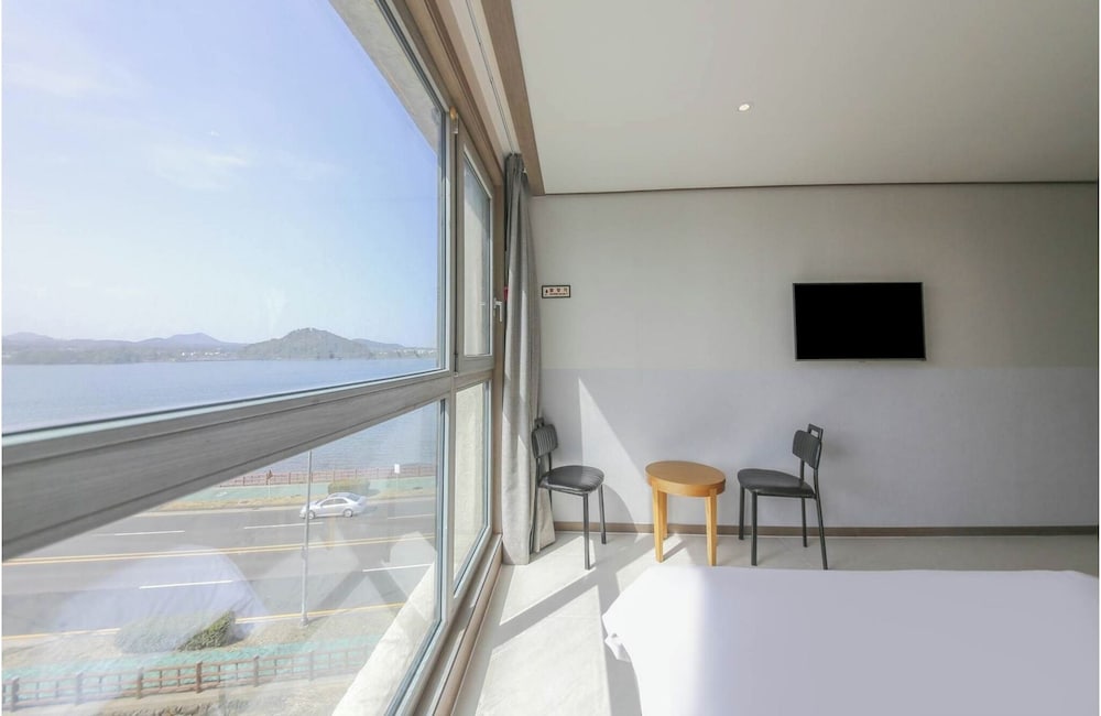 Sunrise Hotel Sungsan 3*