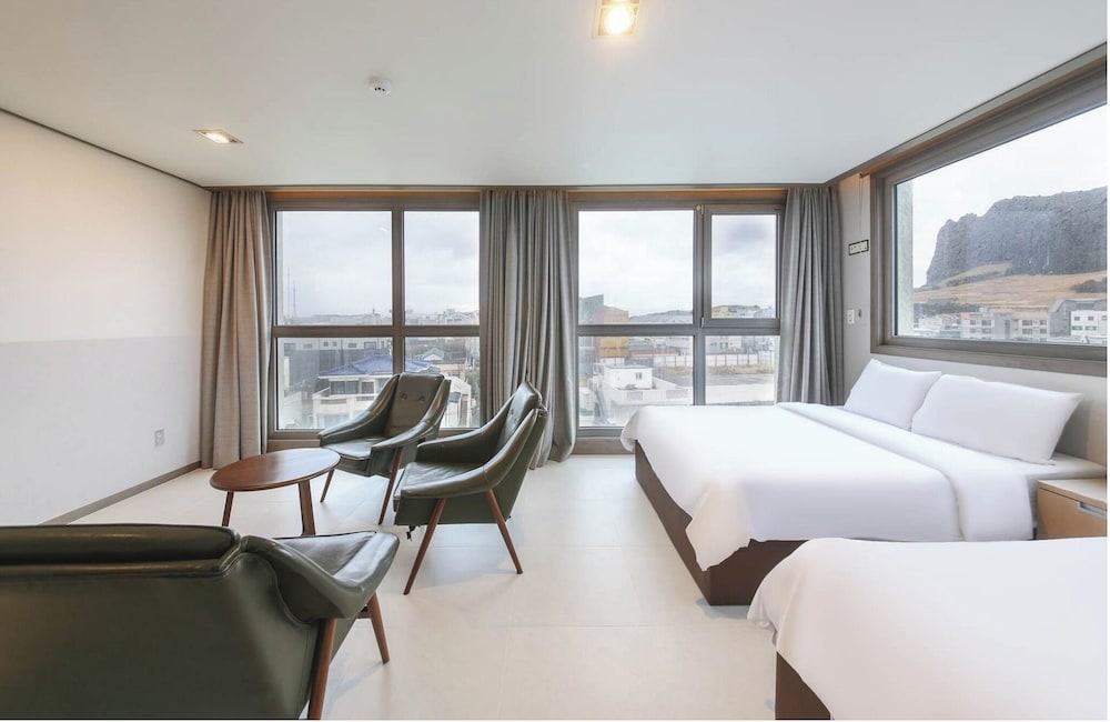 Sunrise Hotel Sungsan 3*