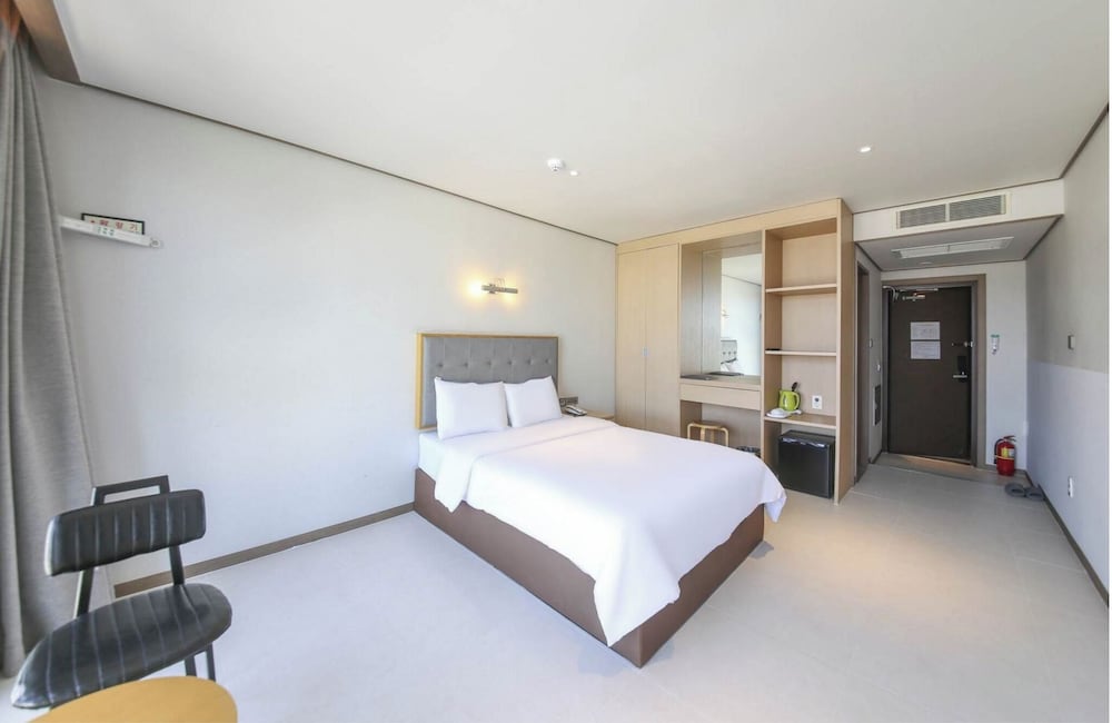 Sunrise Hotel Sungsan 3*