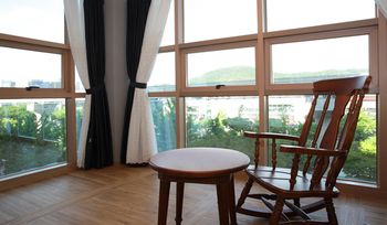 Ariana Hotel 3*