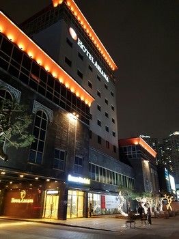 Ariana Hotel 3*