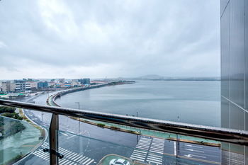 Co'op City Hotel Seongsan 3*