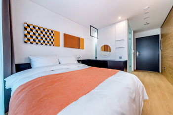 Co'op City Hotel Seongsan 3*