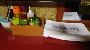 Loa Hotel 2*