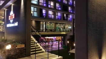 CNB HOTEL (COZYANDBOUTIQUE) 3*