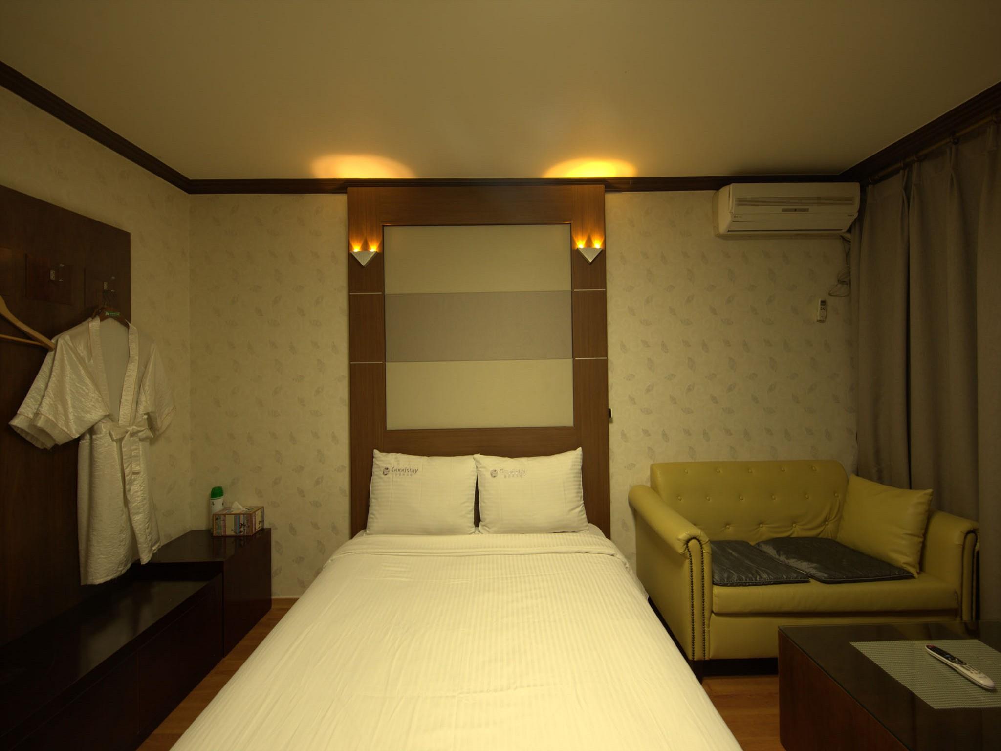 Goodstay Nulsong Parktel 2*