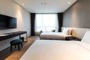 Hotel Nanta Jeju 3*