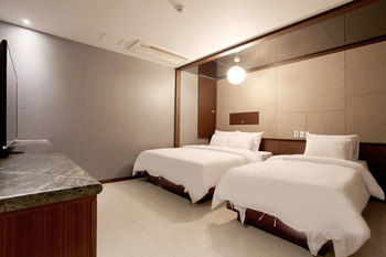 The Ace Hotel 2*