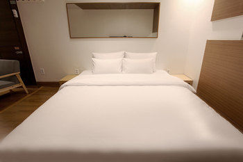 The Ace Hotel 2*