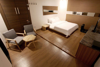 The Ace Hotel 2*
