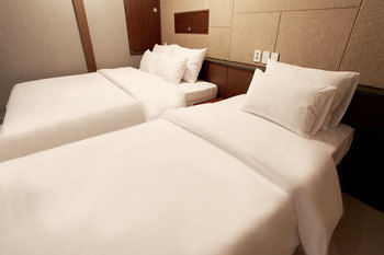 The Ace Hotel 2*
