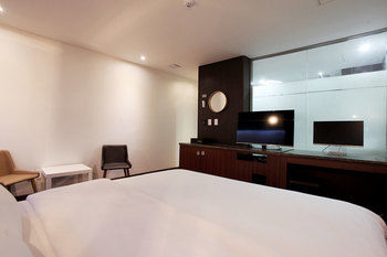 The Ace Hotel 2*