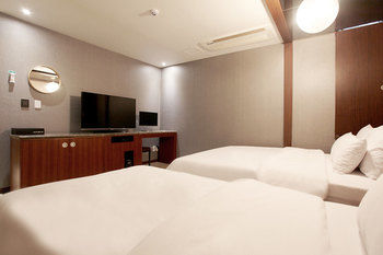 The Ace Hotel 2*
