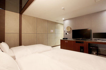 The Ace Hotel 2*