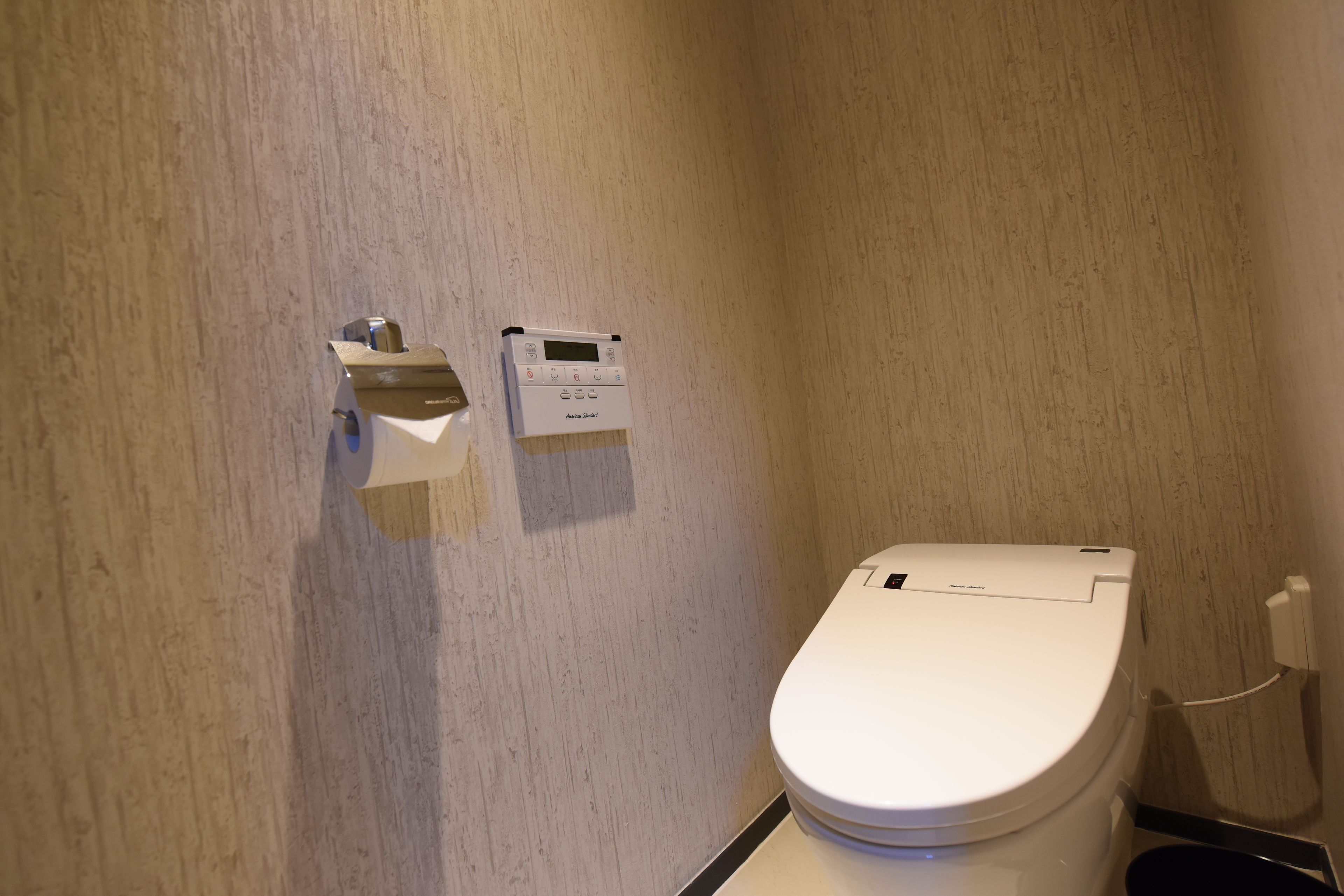 Geoje Art Nouveau Suite Hotel 4*
