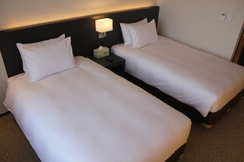 Geoje Art Nouveau Suite Hotel 4*