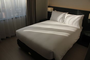 Geoje Art Nouveau Suite Hotel 4*