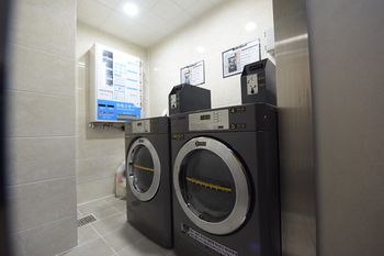 Geoje Art Nouveau Suite Hotel 4*