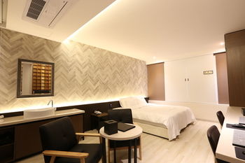 Le IDEA Hotel Busan Station 2*