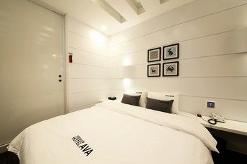 Premium AVA Hotel Sasang 2*