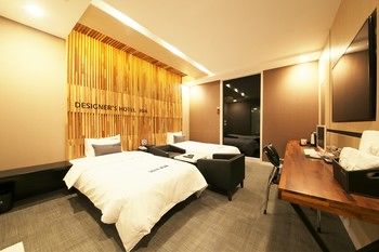 Premium AVA Hotel Sasang 2*