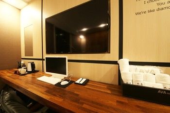 Premium AVA Hotel Sasang 2*