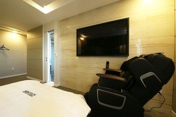 Premium AVA Hotel Sasang 2*