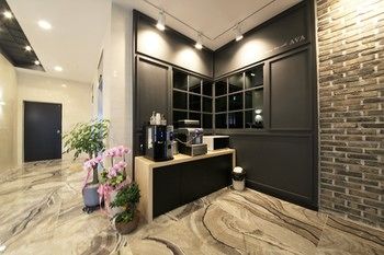 Premium AVA Hotel Sasang 2*