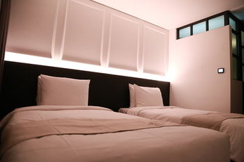 Hotel Vella Suite Suwon 3*