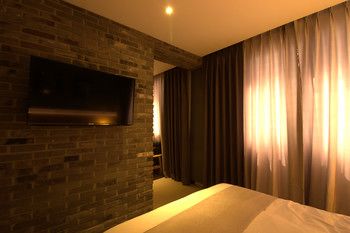 Hotel Vella Suite Suwon 3*