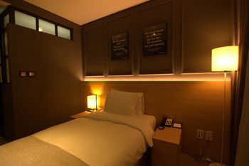 Hotel Vella Suite Suwon 3*