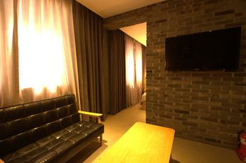 Hotel Vella Suite Suwon 3*