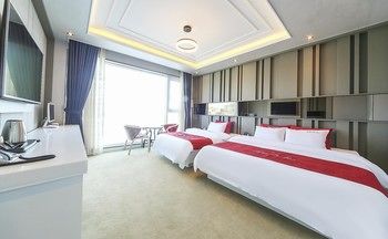 Hotel the One Yeosu 3*