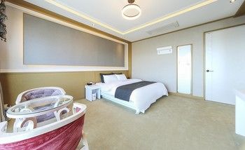Hotel the One Yeosu 3*