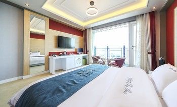 Hotel the One Yeosu 3*
