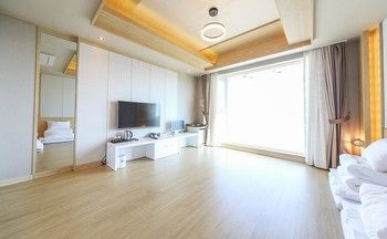 Hotel the One Yeosu 3*