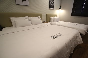Calm Rest Hotel Busan Sasang 2*