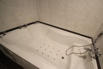 Calm Rest Hotel Busan Sasang 2*