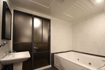 Calm Rest Hotel Busan Sasang 2*